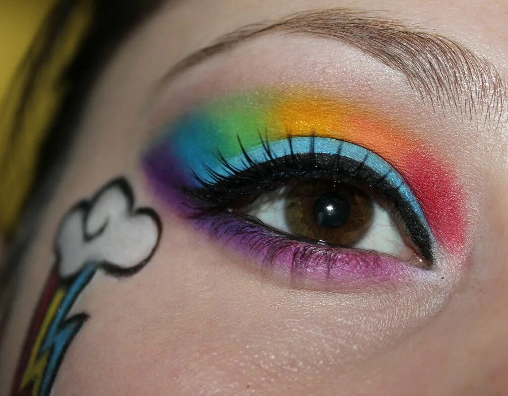 Радужный макияж с губами и с веками My Little Pony : Rainbow Dash by Luhivy on DeviantArt Pony makeup, Rainbow eyesh