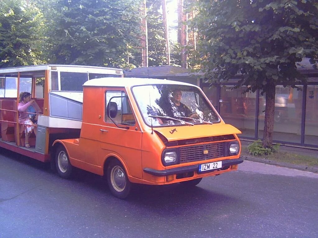 Раф автомобиль фото Автопоезд "РИГА" - Клуб ретро-автобусов и микроавтобусов