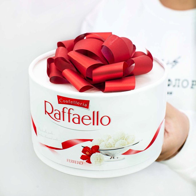 Рафаэлло конфеты фото коробок Конфеты Raffaello 100 гр в подарочной упаковке - заказать по выгодной цене в инт