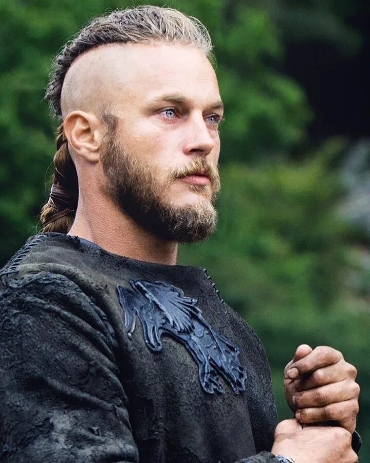 Рагнар лодброк настоящий как выглядел Pin by Vero on Vikings Ragnar lothbrok vikings, Ragnar lothbrok, Ragnar in 2024 