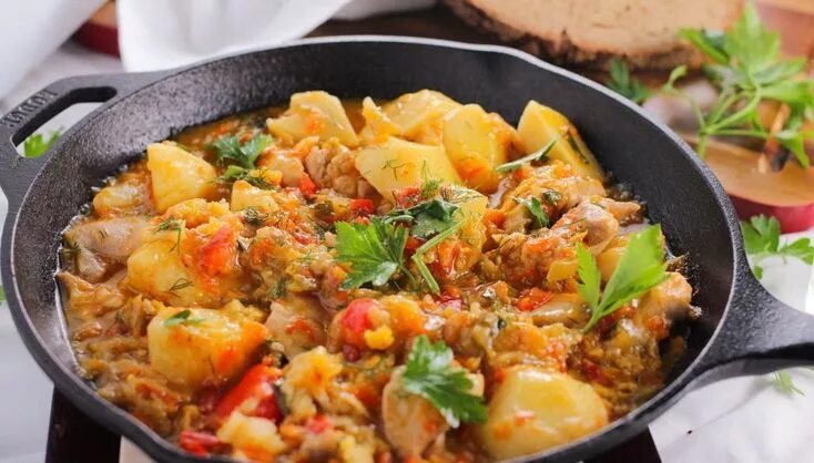 Рагу с фаршем фото Summer Vegetable Stew...A One Pot Meal Recipe One pot meals, Vegetable stew, Ste