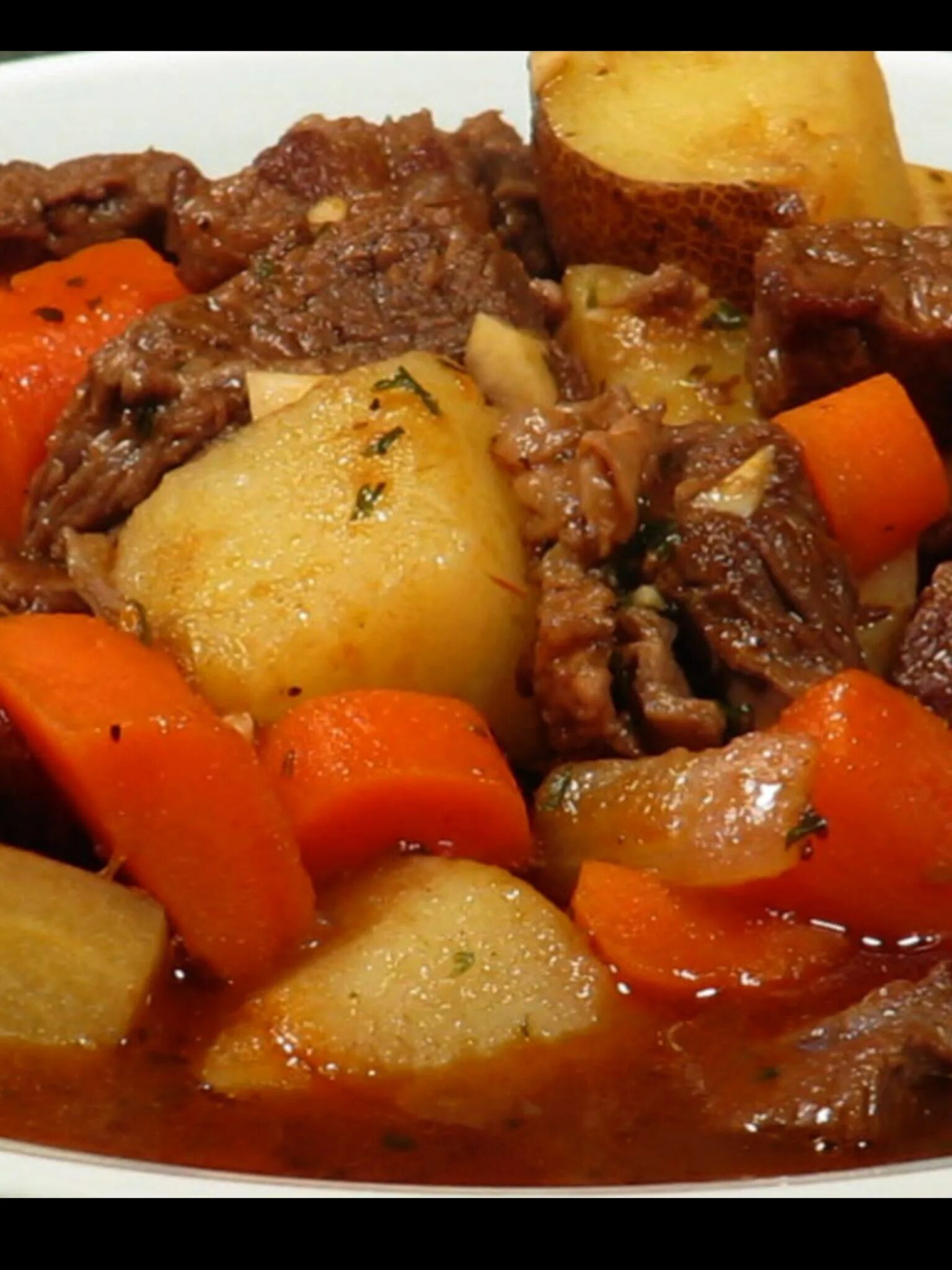 Рагу в мультиварке с мясом фото Beef Stew Whole 30 compliment. Stew meat, Carrots, potatoes, onions, garlic, 4oz