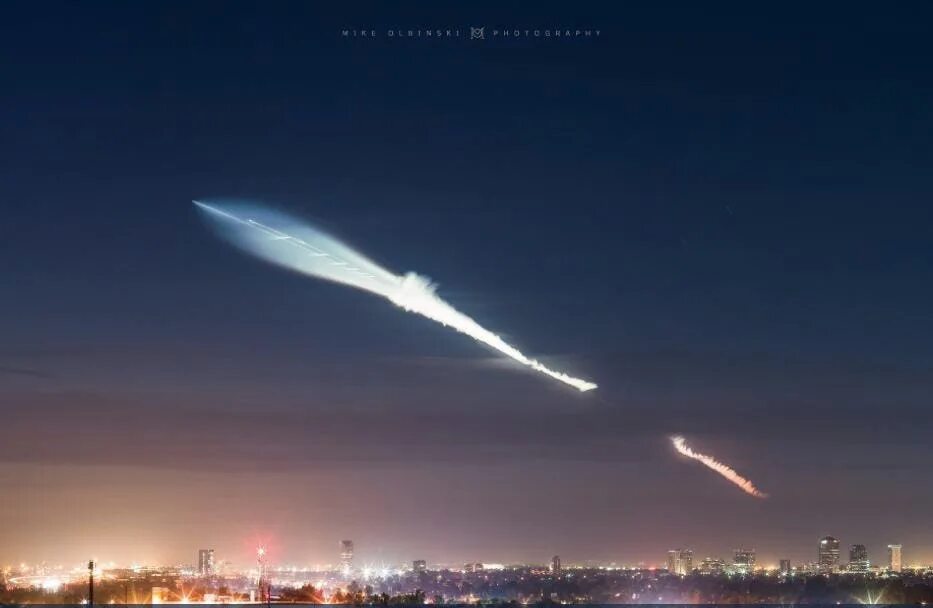 Ракета фото ночью The Twilight Effect: Is That What People Saw After The SpaceX Rocket Launch?