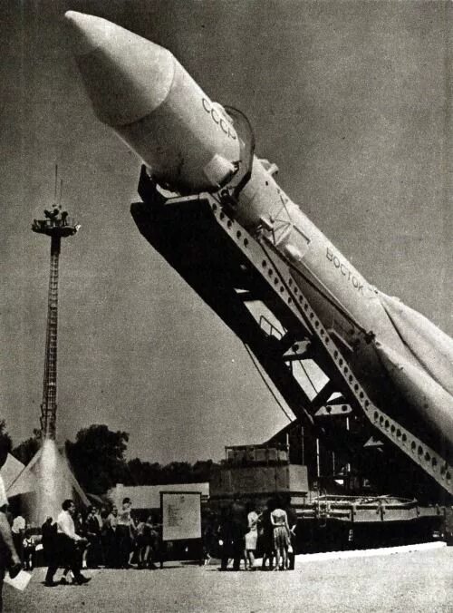 Ракета ссср фото Mockup of gagarin’s Vostok-1 in Budapest, at the "50 Years of Science and Techno