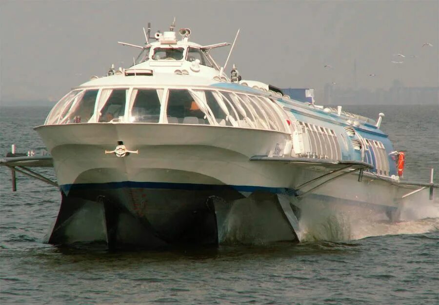 Ракета судно на подводных крыльях фото Dark Roasted Blend: Streamlined Soviet Passenger Hydrofoils Abandoned ships, Boa