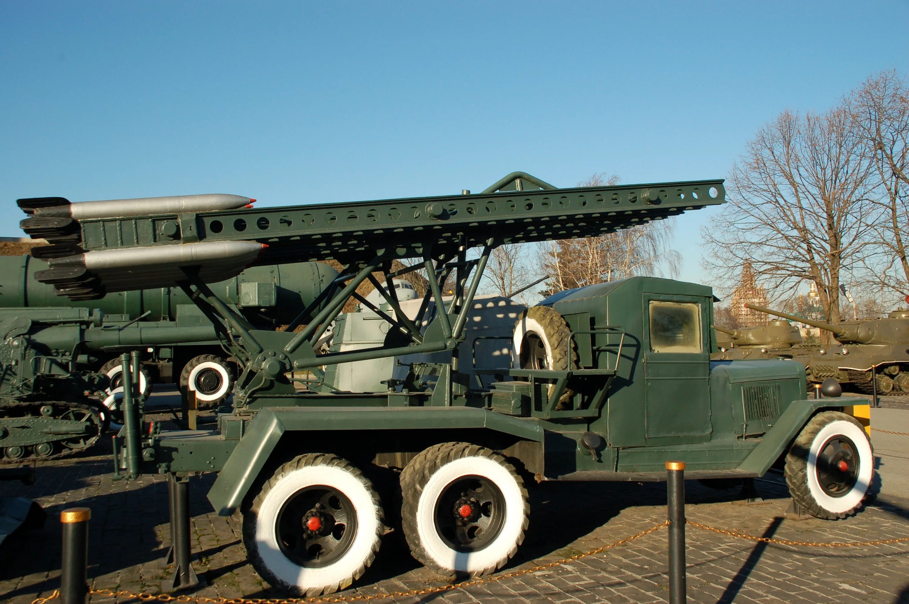 Ракетные установки катюши фото Файл:Museum of the Great Patriotic War - Kiev - 021.jpg - Википедия