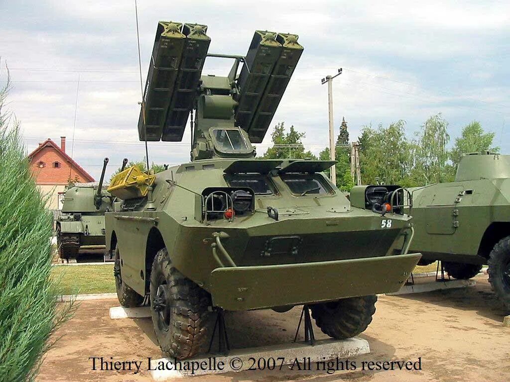 Ракетный комплекс стрела фото Regimental self-propelled anti-aircraft missile system "Strela-1"