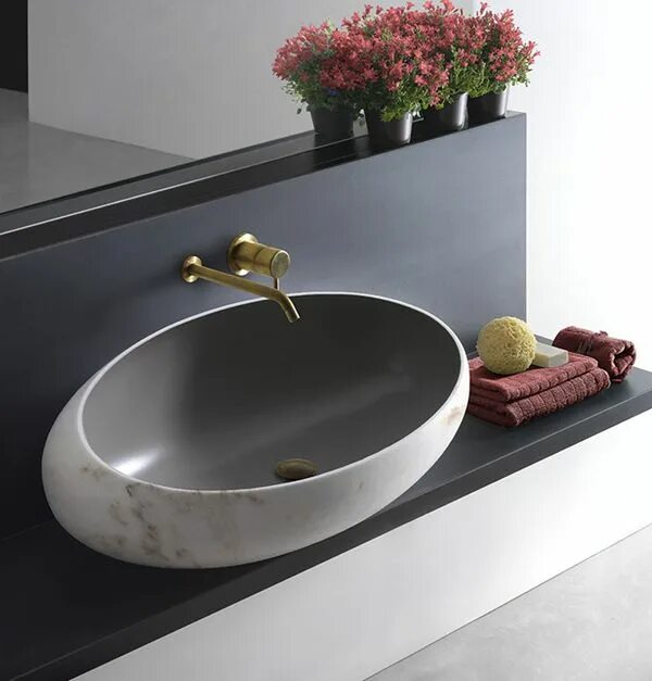 Раковина в интерьере ванной Gong - basin by Kreoo - deco NICHE Marble decor, Marble sinks, Beautiful bathroo