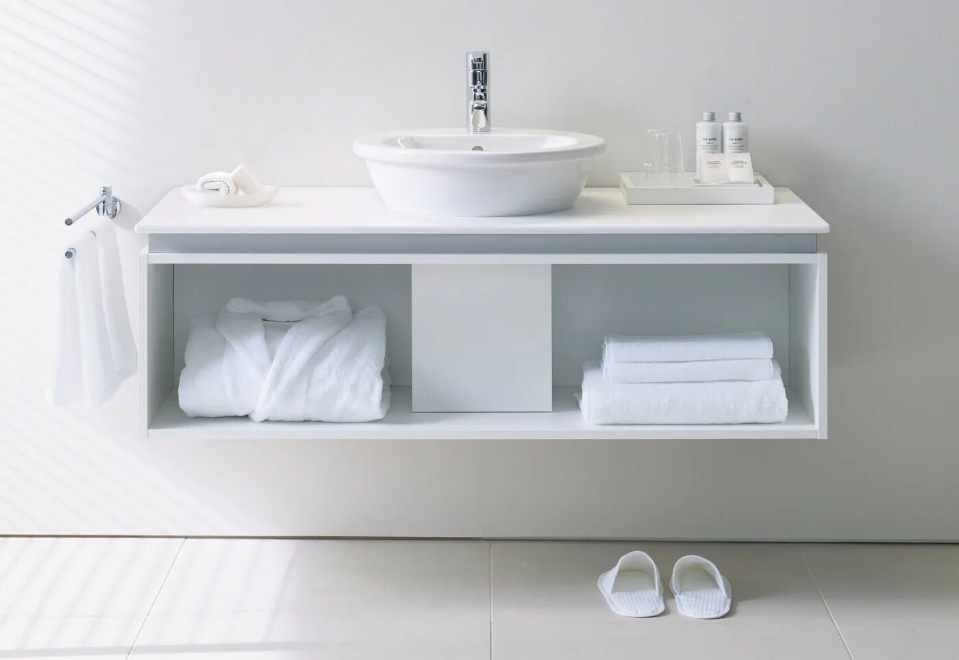 Раковина в ванной фото в интерьере Раковина Duravit Darling New 049747 00 00, d 47 см Сантехника и мебель для ванно