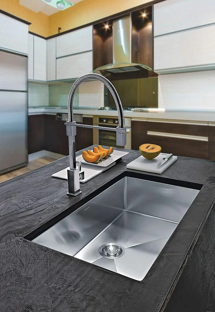 Раковины в интерьере кухни фото 10 Product Standouts at KBIS 2015 - Interior Design Modern kitchen sinks, Kitche