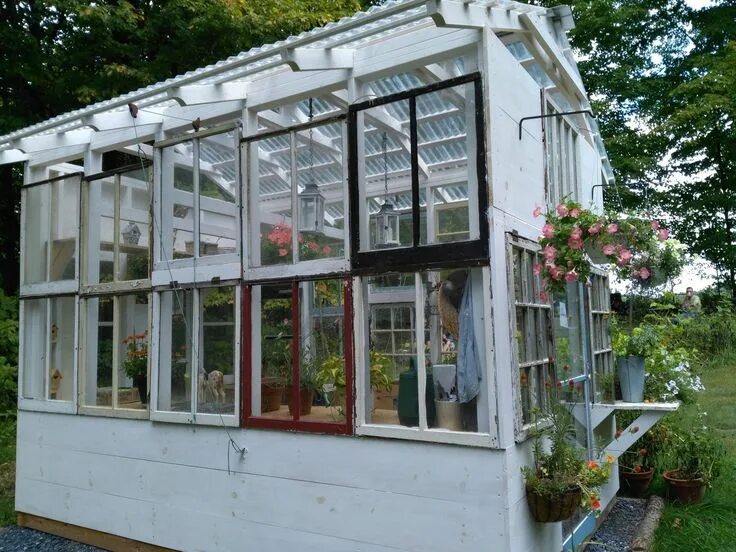 Рам своими руками в домашних условиях This green house made of old windows. http://ift.tt/2cAdArb Greenhouse, Old wind