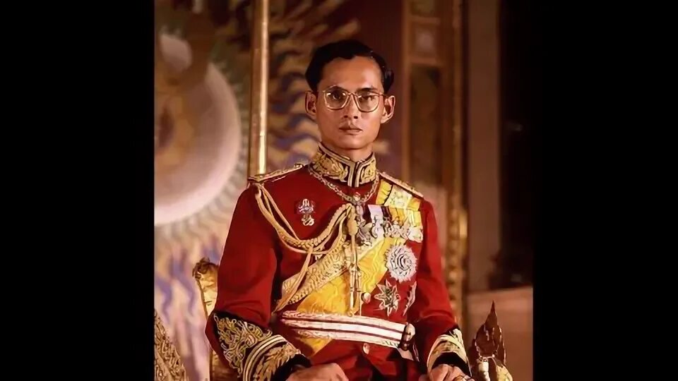 Рама 9 фото Thailand King History