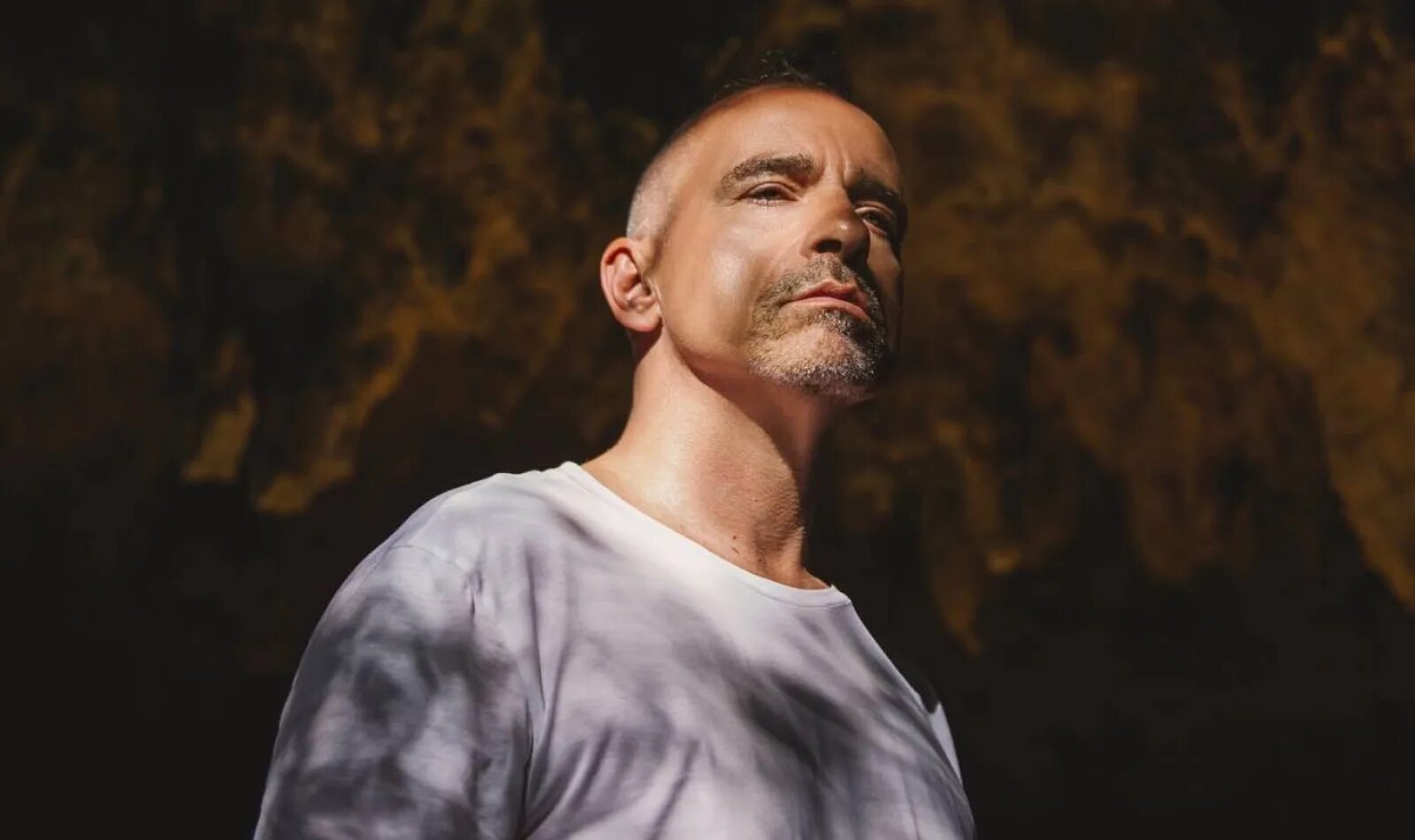 Рамазотти певец фото Eros Ramazzotti blocks the concert for a woman who is sick (video)