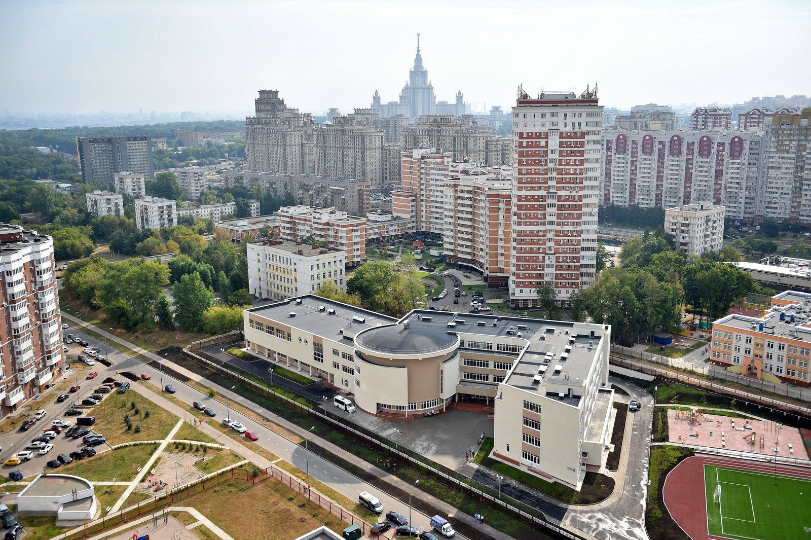 Раменки москва мичуринский проспект фото Новая школа на Мичуринском проспекте. С. Собянин, М. Хуснуллин, К. Тимофеев - Ко