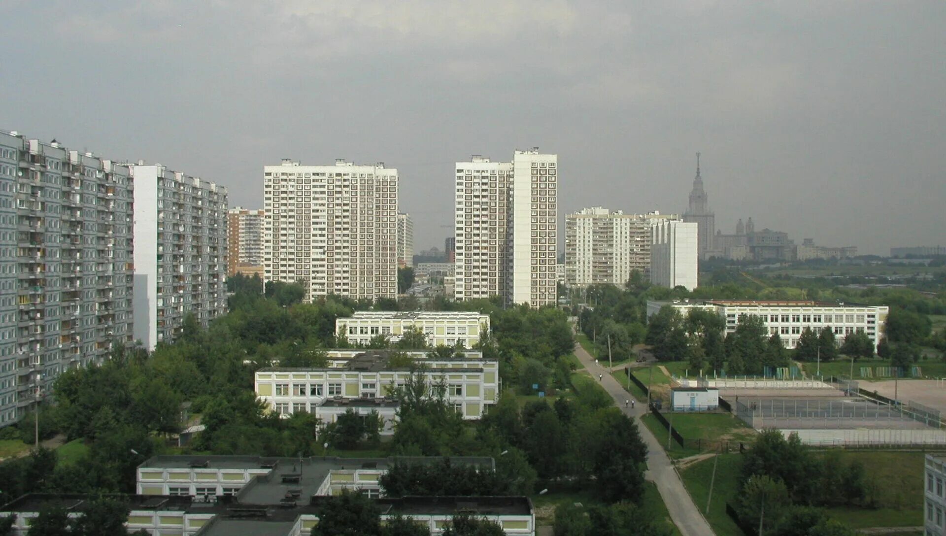 Раменки район москвы фото Розыск пропавшего главы управы московского района Раменки - последние новости се