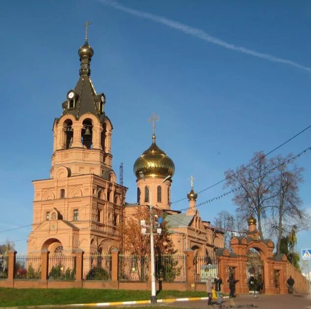 Раменская церковь фото Древо - иллюстрация: Собор в честь Живоначальной Троицы в Раменском, 2013 год. Ф