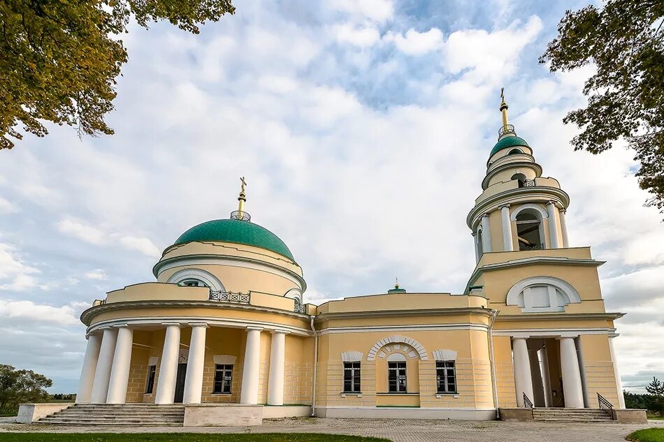 Рамкад совхозная ул 6 село архангельское фото Рузское благочиние - с. Архангельское Церковь Архангела Михаила