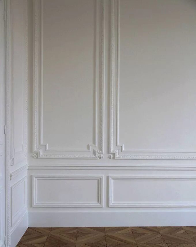 Рамки из молдингов на стенах в интерьере panel molding and corners for ceiling panelling and wainscoting Architectural wa