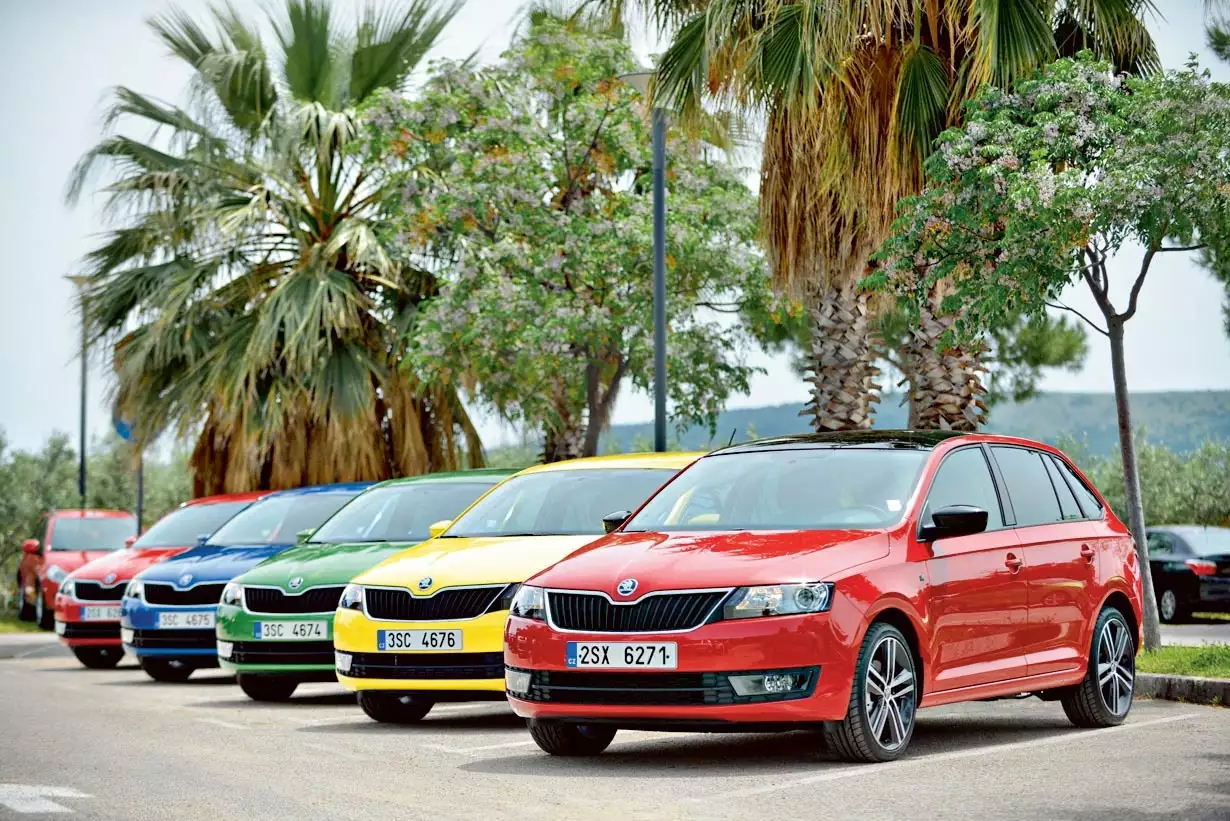 Рапид фото автомобиля Покупаем Skoda Rapid: убежать от себя