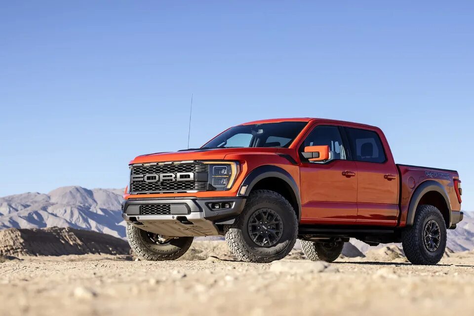 Раптор автомобиль фото Ford представляет новый F-150 Raptor 2021 - новость от Автодок