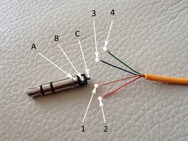 Распайка динамика наушников Understanding Colored Cables in Mini Jack Soldering: Blue and Red Wires