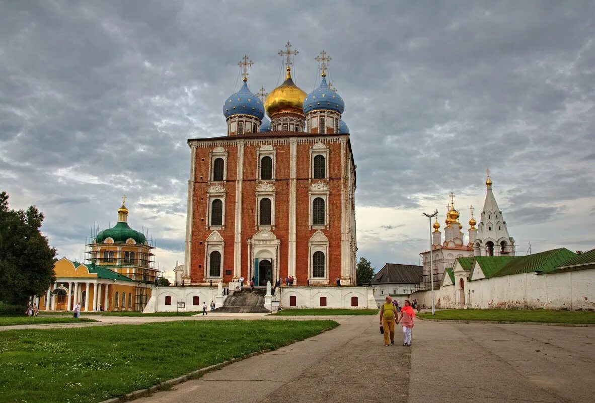 Распечатать фото рязань рядом Рязанский кремль :: Константин - Социальная сеть ФотоКто