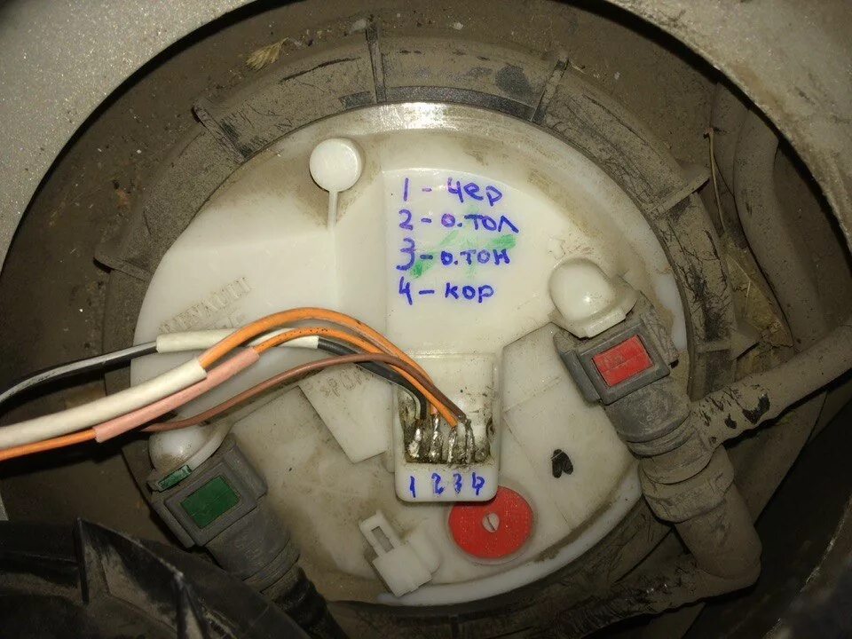 Распиновка бензонасоса Фишка бензонасоса, ТЭН и сопля. - Renault Megane II, 1,6 л, 2006 года своими рук