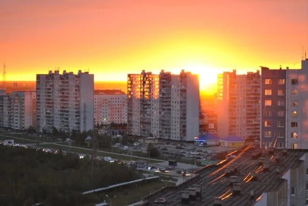 Рассвет 31 1 й микрорайон фото Закат в Нижневартовске 2015 ТИПИЧНЫЕ БЕРЕЗНИКИ ВКонтакте