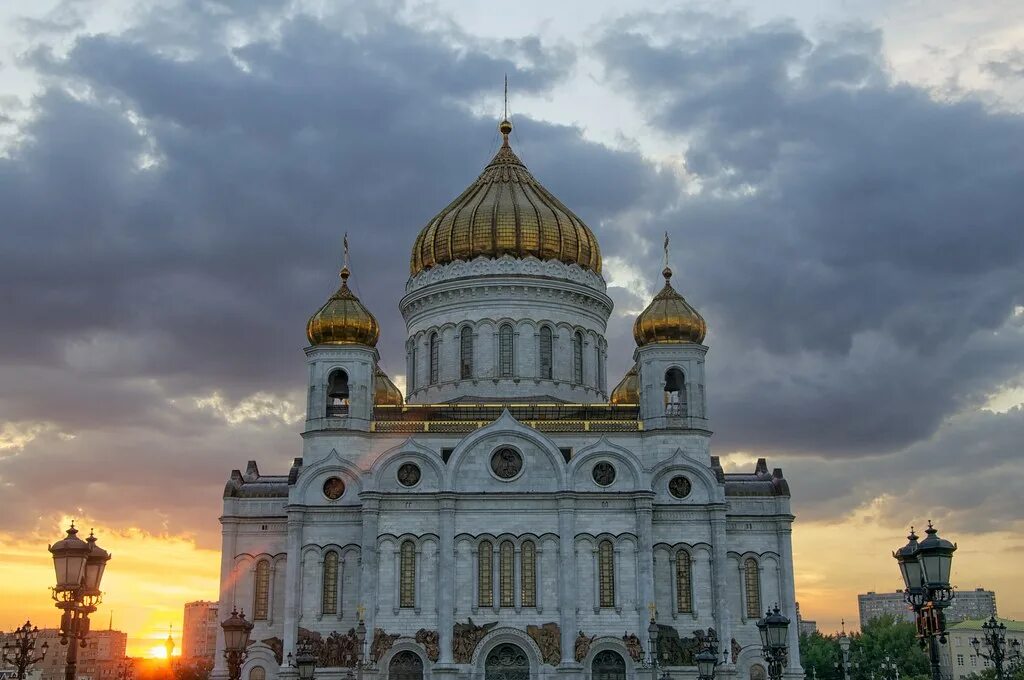 Рассвет храм фото Cathedral of Christ the Saviour The Cathedral of Christ th. Flickr