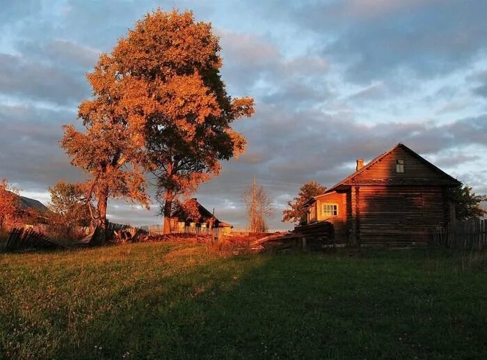 Рассвет осень деревня фото Летний вечер в деревне Пикабу Пейзажи, Рисунки пейзажей, Живописные пейзажи