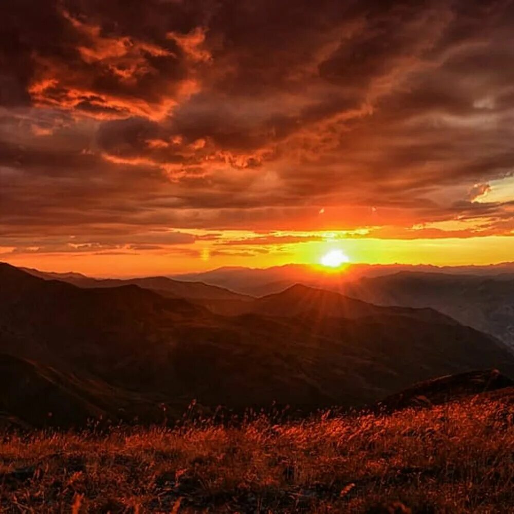 Рассвет в горах фото в высоком качестве ALASTERIO альбом Sunset слушать онлайн бесплатно на Яндекс Музыке в хорошем каче