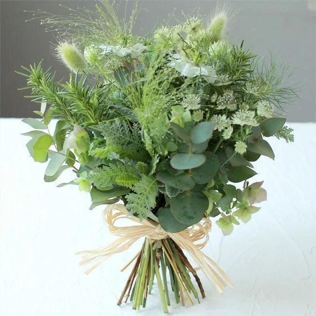 Растения для букетов фото Herb Wedding Bouquets Ideas - weddingtopia Foliage bouquet, Herb bouquet, Cheap 