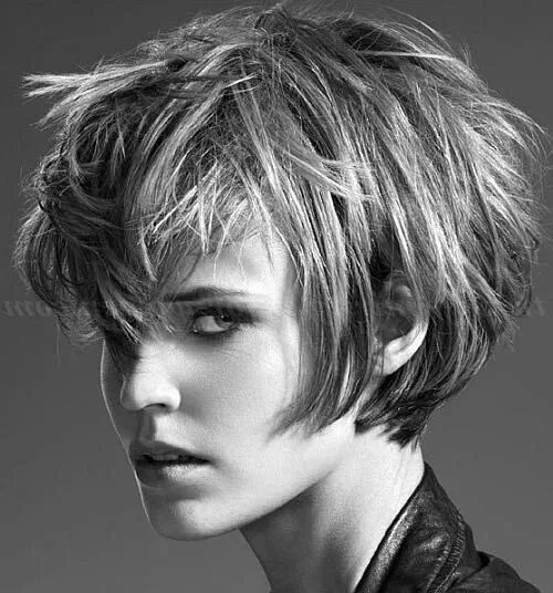 Растрепанная короткая прическа Messy Short Haircuts For Women (View 16 of 20) Coiffures cheveux courts, Cheveux