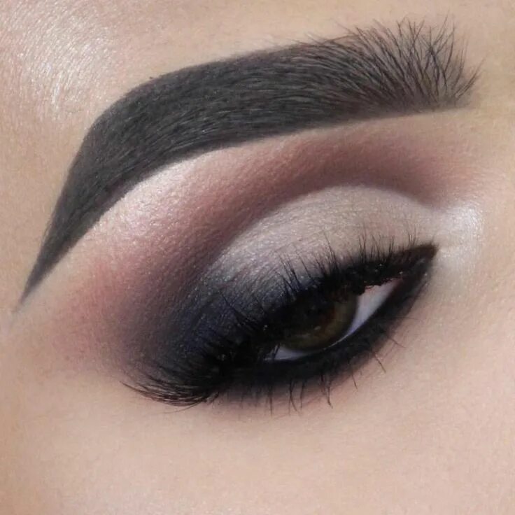 Растушеванный макияж глаз Beautiful @andreacimatti BROWS #dipbrow in Dark Brown EYES Modern Renaissance Pa