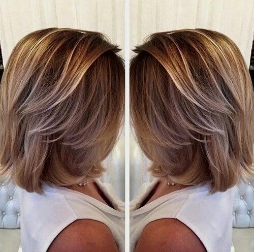 Растяжка на каре фото Brown hair blonde highlights Short hair balayage, Hair color balayage, Short bal