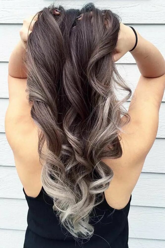 Растяжка на темных волосах фото Most Popular Ideas for Blonde Ombre Hair Color Brown blonde hair, Ombre hair blo