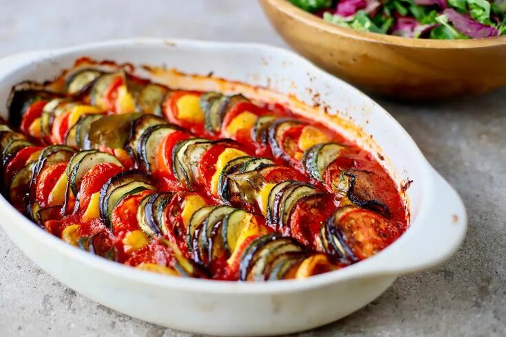 Рататуй фото блюда Baked Ratatouille Tian - food to glow Recipe Ratatouille, Vegetarian recipes, Re