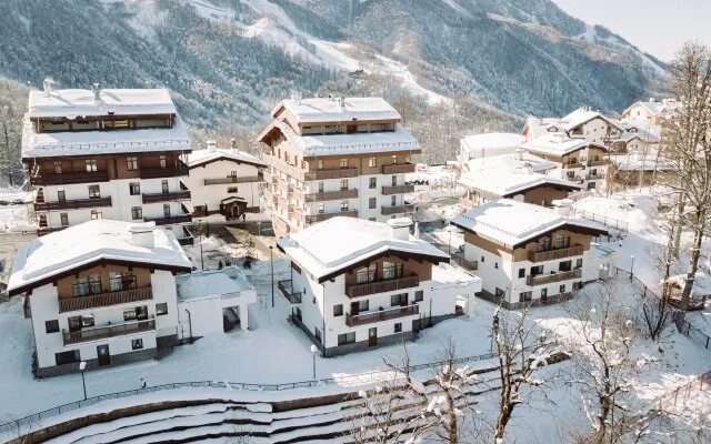 Ратуша 2 село эстосадок фото Отель Ski Village 2* в Эсто-Садке 41 отзыв об отеле, цены и фото номеров - забро