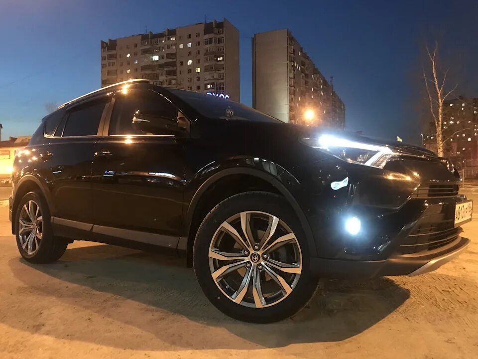 Рав 4 на 19 дисках фото Выбор дисков на лето часть 2 - Toyota RAV4 (IV), 2,5 л, 2017 года колёсные диски