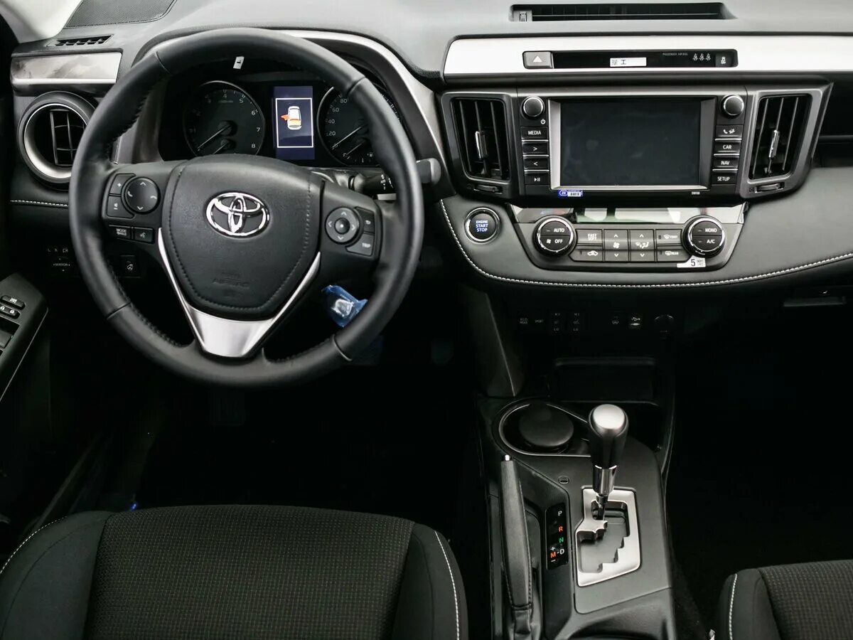 Рав 4 новый комплектации фото Купить новый Toyota RAV4 IV (XA40) Рестайлинг 2.2d AT (150 л.с.) 4WD дизель авто