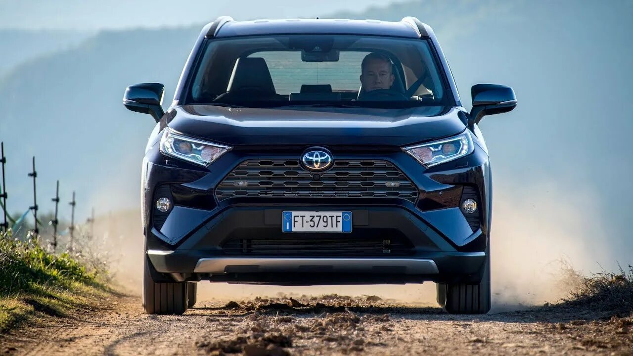 Рав 4 новый кузов фото 2019 Toyota RAV4 Hybrid Trail Driving (EU Spec) - YouTube