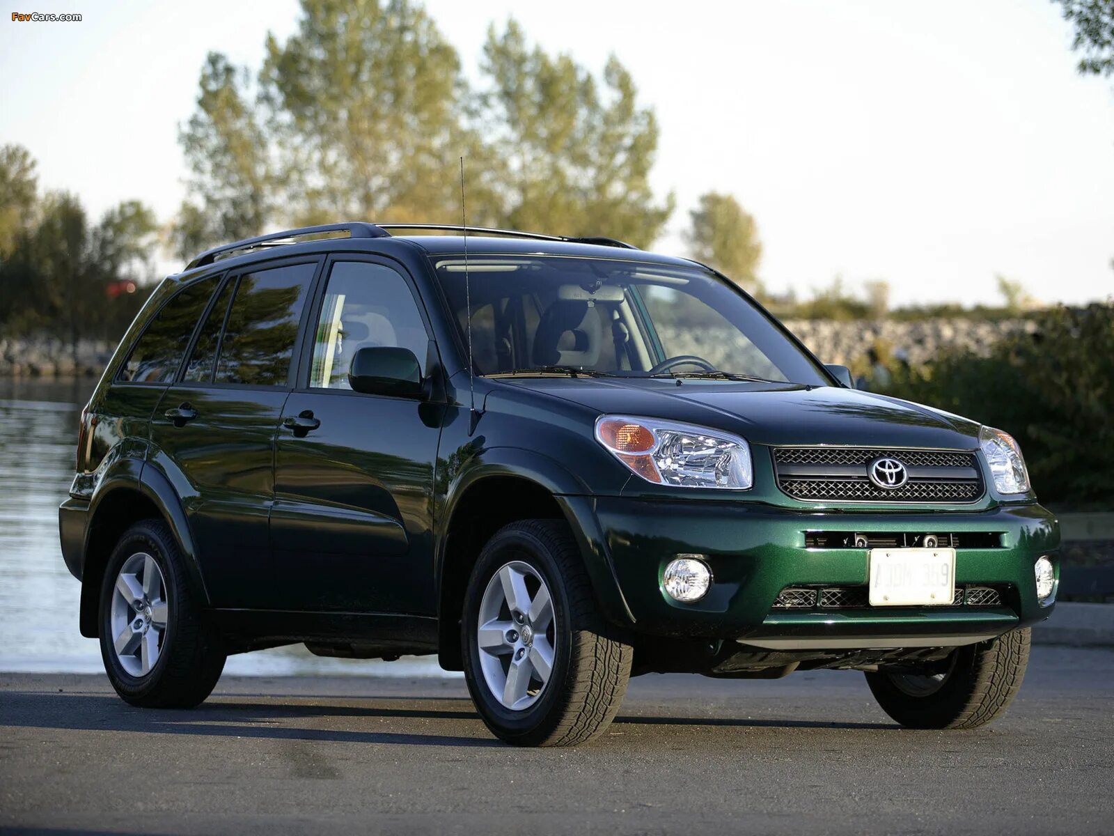 Рав машина фото цена Toyota RAV4 US-spec 2003–05 pictures (1600x1200)