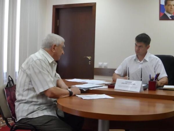 Райкунов дмитрий сергеевич волгоград фото Депутат Госдумы провел прием граждан в Волгограде