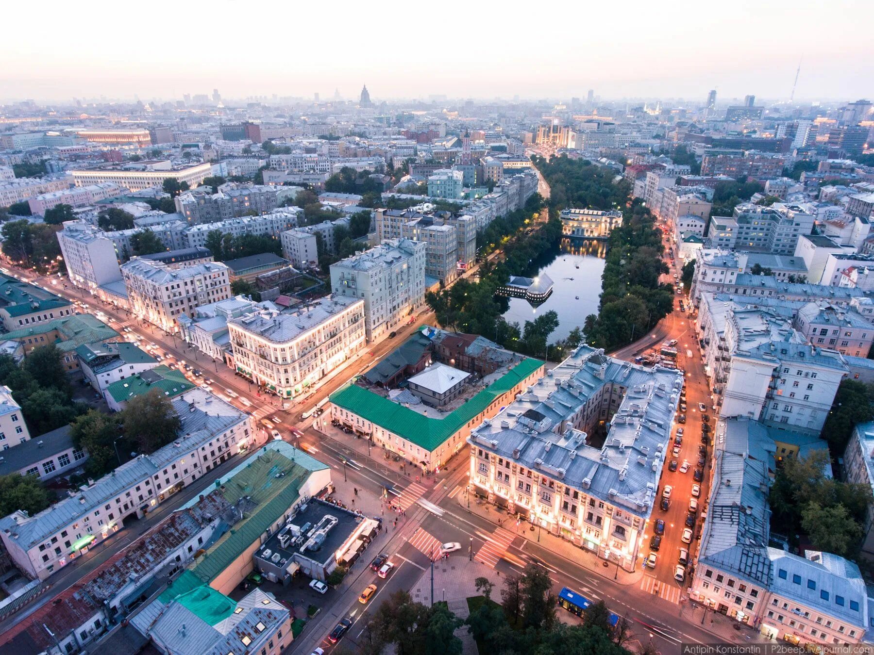 Район московский москва фото Фотограф полгода снимал Москву с коптера... Красивые места, Фотограф, Пруды