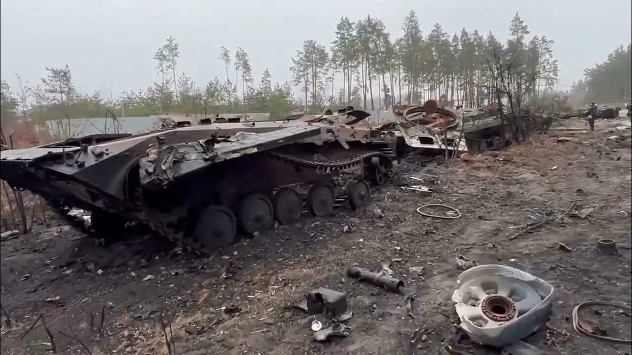 Разбитая техника фото War in Ukraine Broken Russian military equipment - YouTube