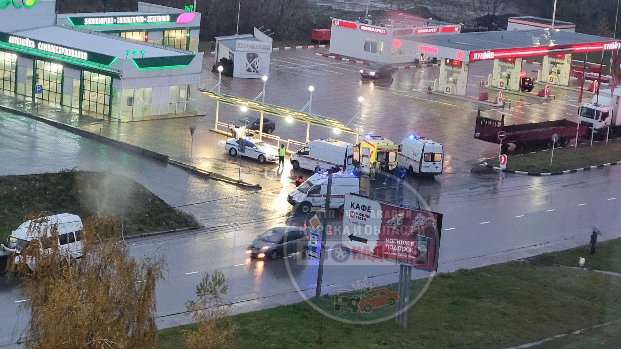 Разбитый курск фото Курские спасатели 20 раз за сутки тушили горящую траву - Рамблер/новости