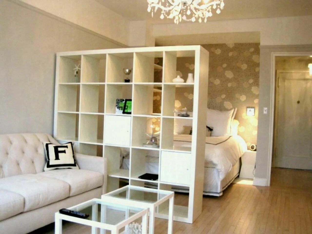 Разделение комнату на две зоны фото Image result for ikea Small apartment decorating, Small studio apartments, Studi