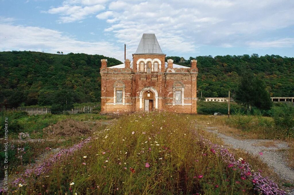 Раздольное приморский край фото Приморский край Надеждинский район Раздольное Казанский Раздольненский монастырь