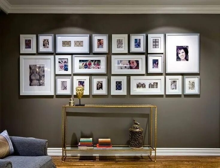 Размер фото стены 25 Creative Ways to Fill Your Plain Walls By Showing Off Your Mini Photo Collect