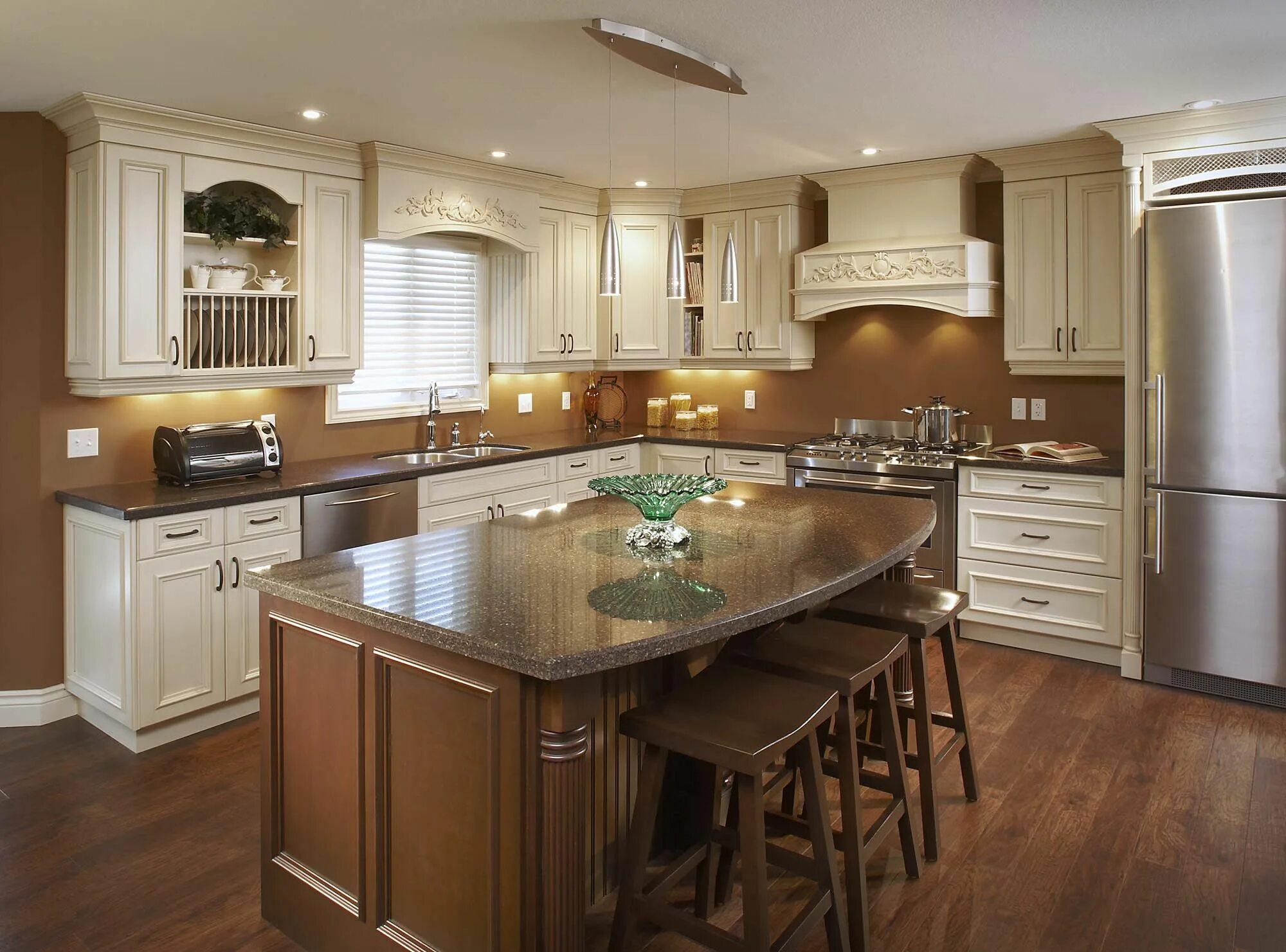 Размещение кухонной мебели в частном доме варианты Kitchen Kitchen Island Design In L Shaped Kitchen With Wooden Floor And White Ca